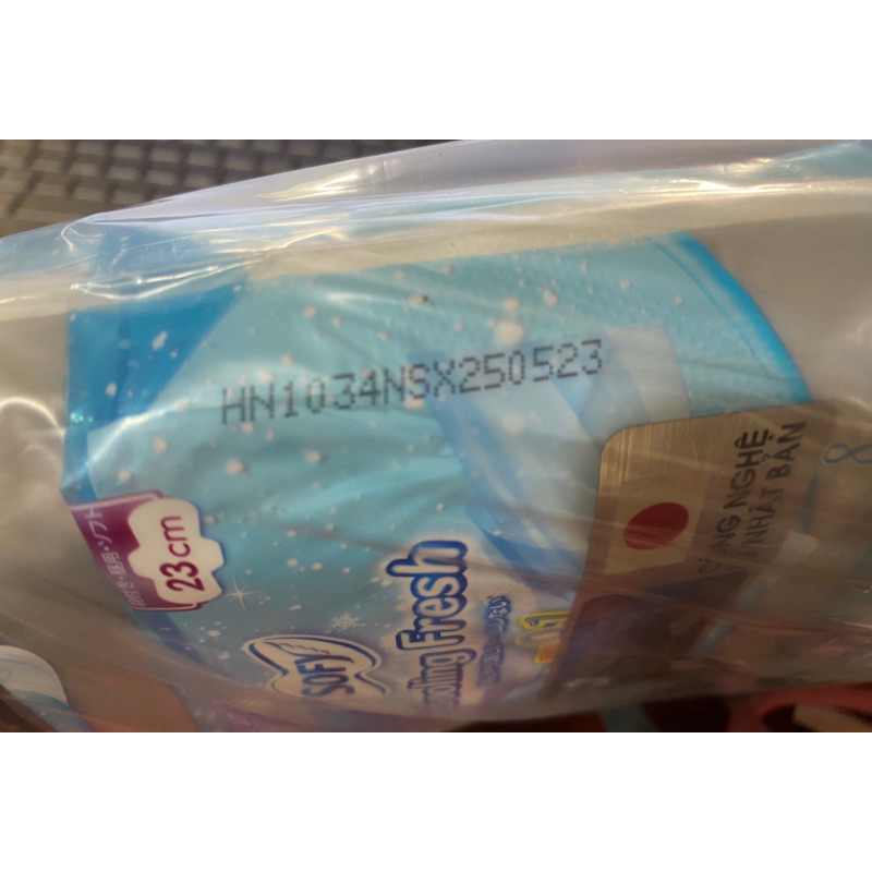 Lốc 6 gói Băng vệ sinh Sofy Cooling Fresh siêu mỏng cánh 23cm gói/8 miếng