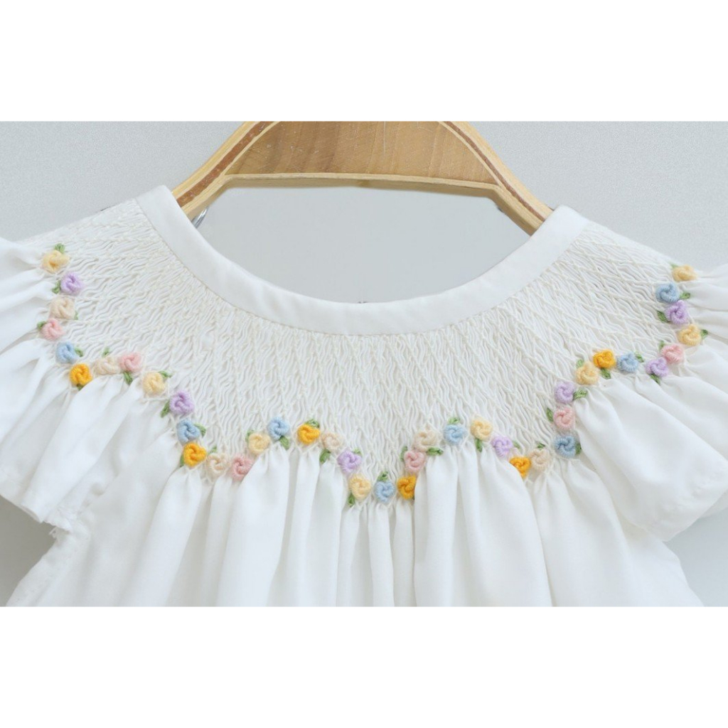 ĐẦM SMOCK HOA NHÍ