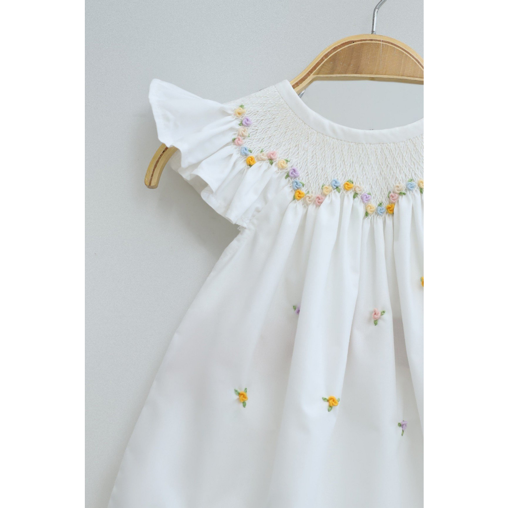 ĐẦM SMOCK HOA NHÍ