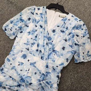 Đầm CHETT xuất xịn