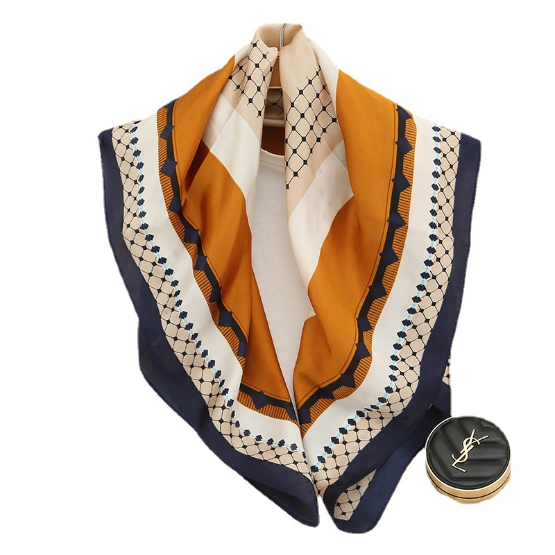 Khăn lụa vuông họa tiết đá cam xinh xắn KLV-105 70x70cm THYTHY STOREE