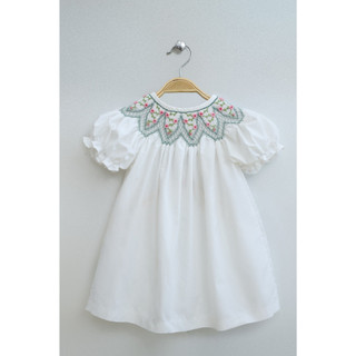 Đầm smock vip trắng