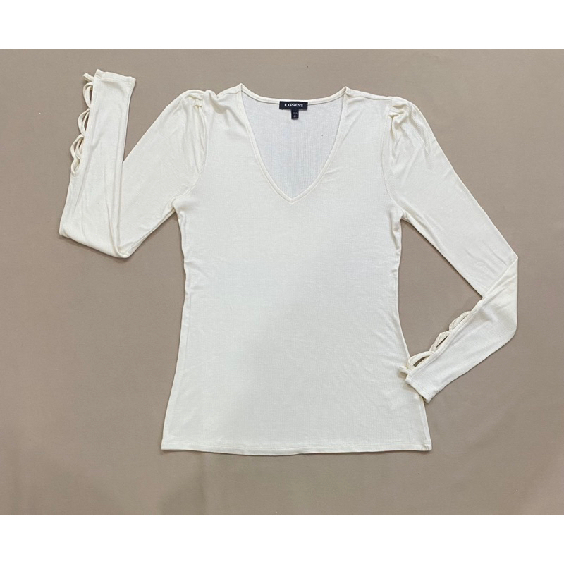 Áo thun gân cổ tim tay dài - Thanh lý vnxk