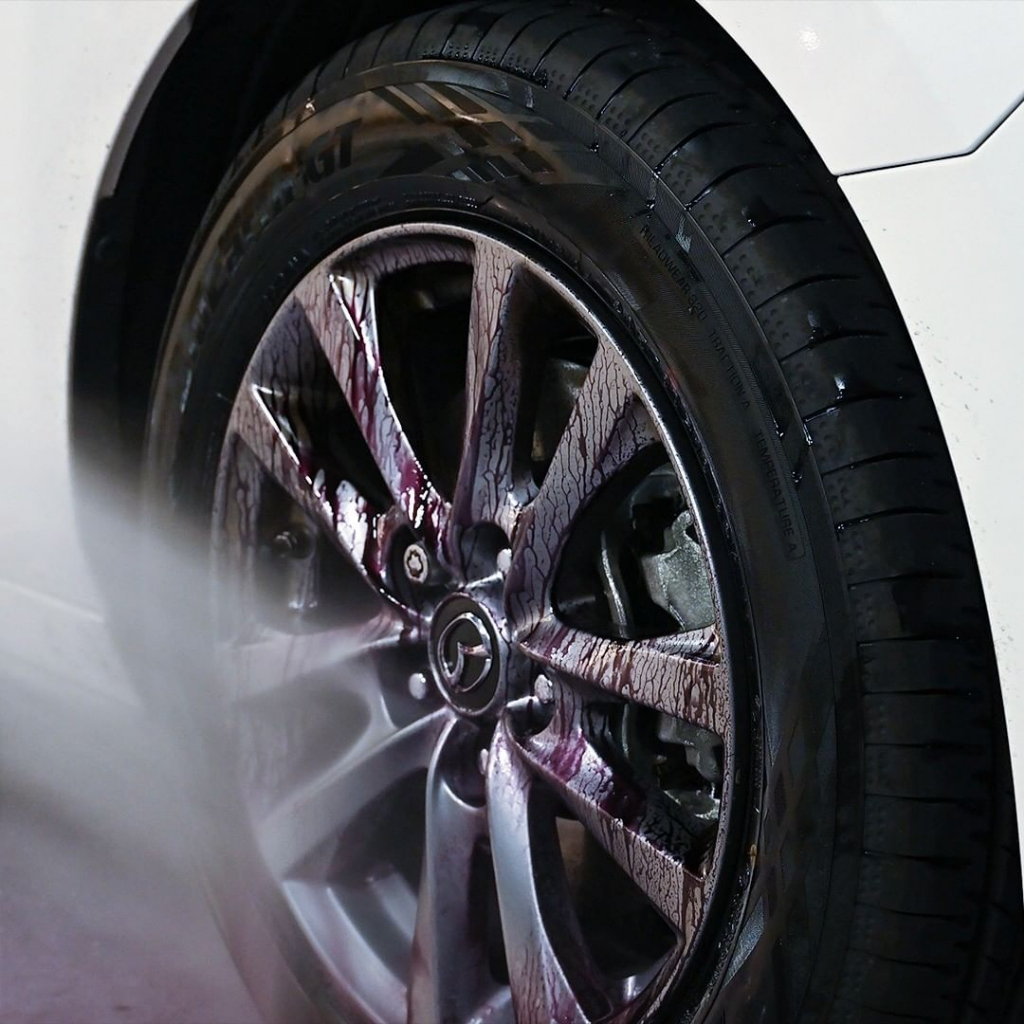 Dung Dịch Tẩy Mạt Sắt, Bụi Phanh Xe CARPRO IronX 500ml