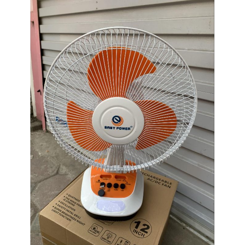 (XẢ KHO) Quạt Tích Điện Easy Power EP-3212, hoạt động 4-8h, 12Inch Có Đèn