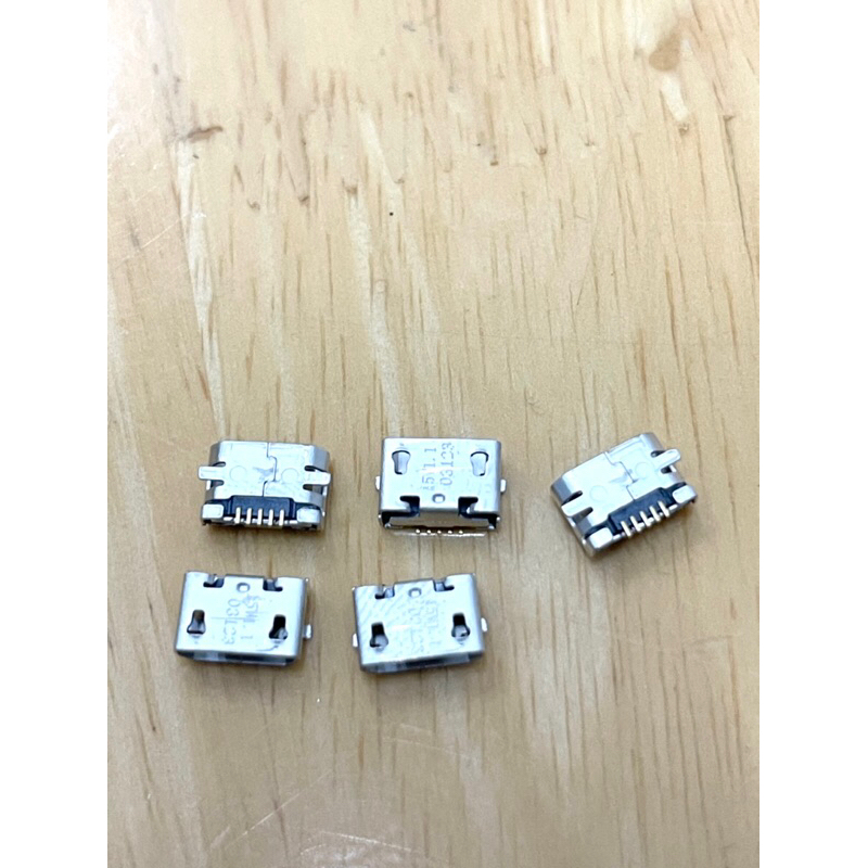 Chân sạc thay thế cho Nokia 105,Nokia 106,107,108,110,220,3310,6310...và rất nhiều máy người già