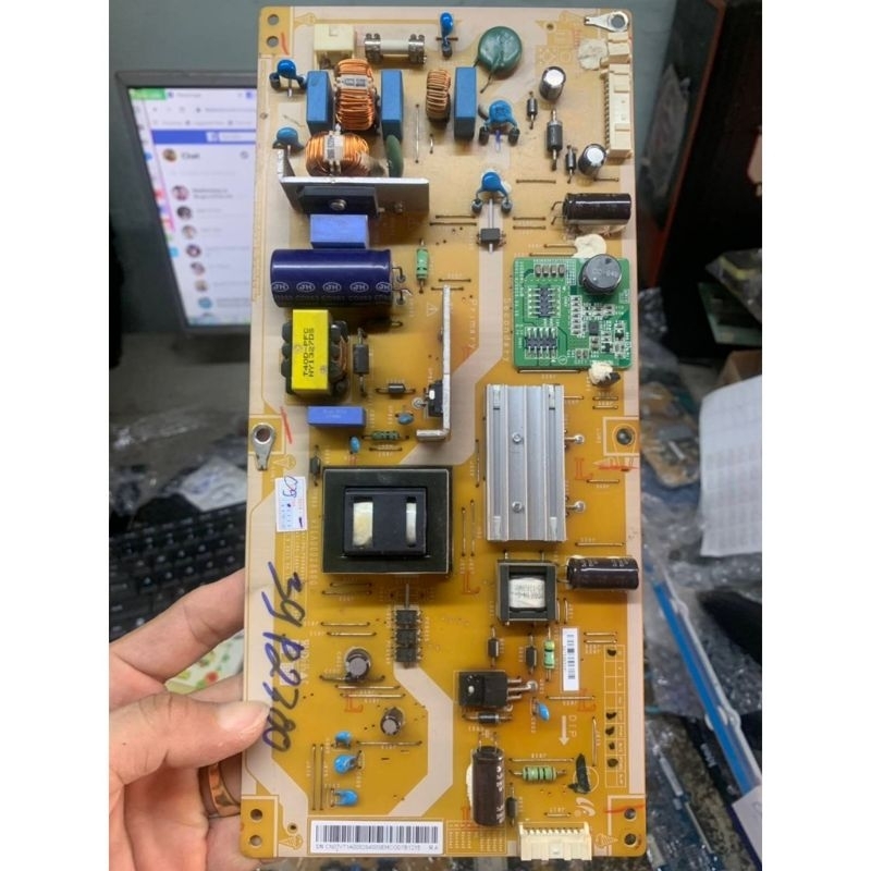 Bo nguồn Tivi Toshiba 39P2300
