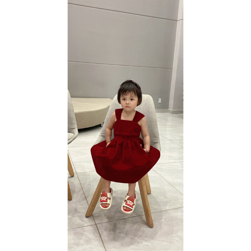 Váy cho bé gái nhung the đỏ phiên bản mới hơn chỉ có tại Trang Kids có lót tùng nơ lưng size 10-40kg