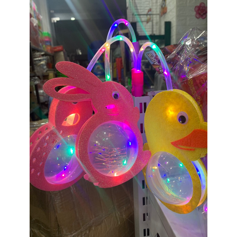 Đồ chơi lồng đèn trung thu phát sáng 7 màu vịt vàng, thỏ hồng