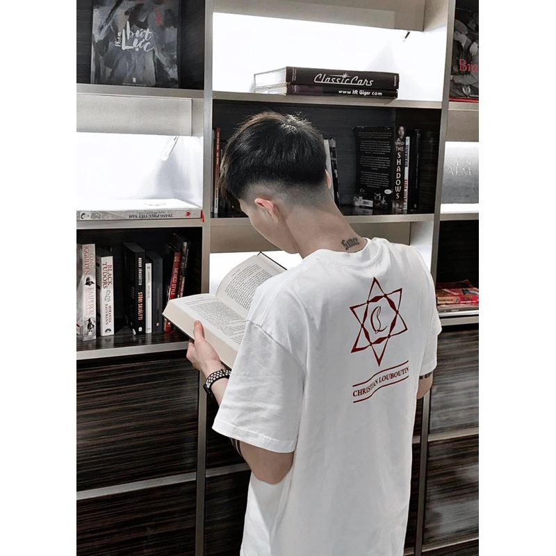 Áo Thun Nam Nữ Họa Tiết Logo Đôi Môi Kim Tuyến Cao Cấp. Áo Phông Siêu Cấp Unisex Cổ Bo Dành Cho Các Boy Phố 2023 | BigBuy360 - bigbuy360.vn