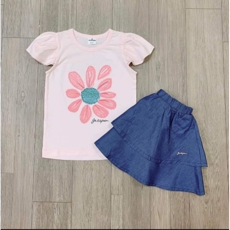 Set bé gái Việt Nam xuất Hàn áo thun chân váy Jean