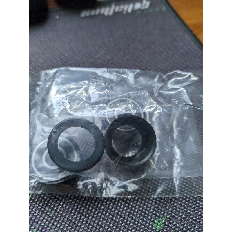 Sơ mi cao su vòng bi 608