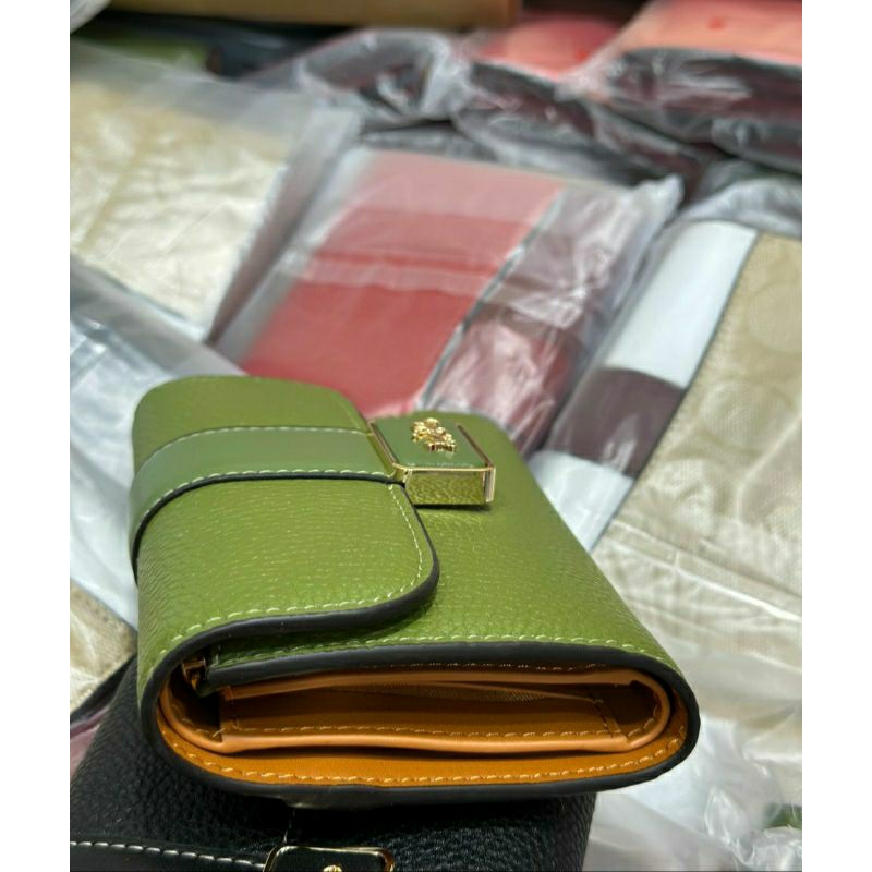 VÍ GẬP CẦM TAY THỜI TRANG