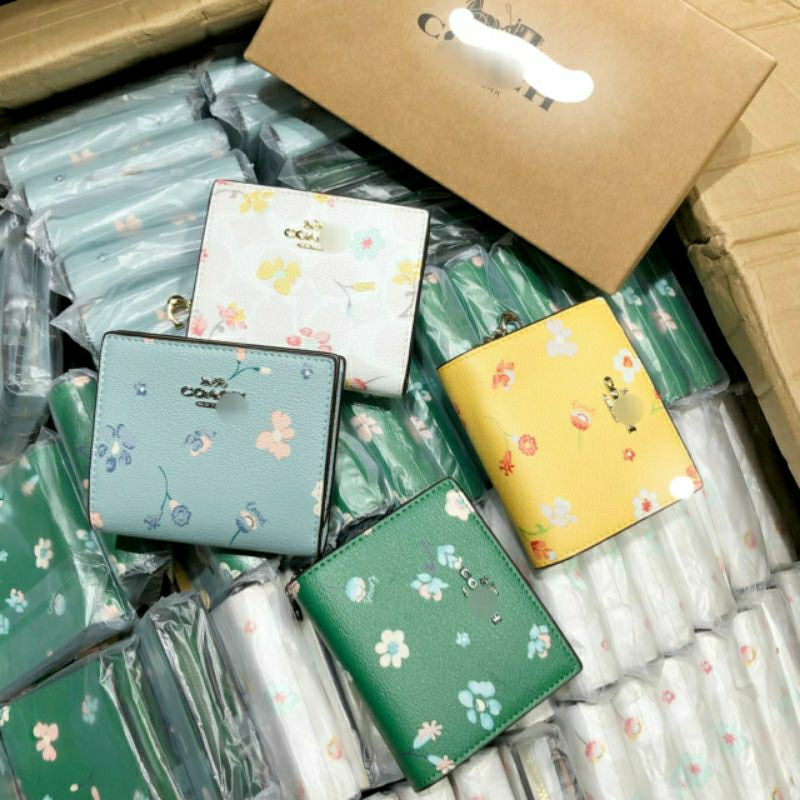 VÍ GẬP CẦM TAY THỜI TRANG