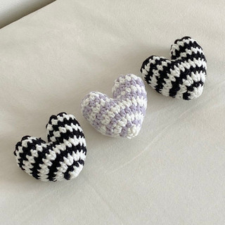 Móc khóa trái tim đan len GND handmade