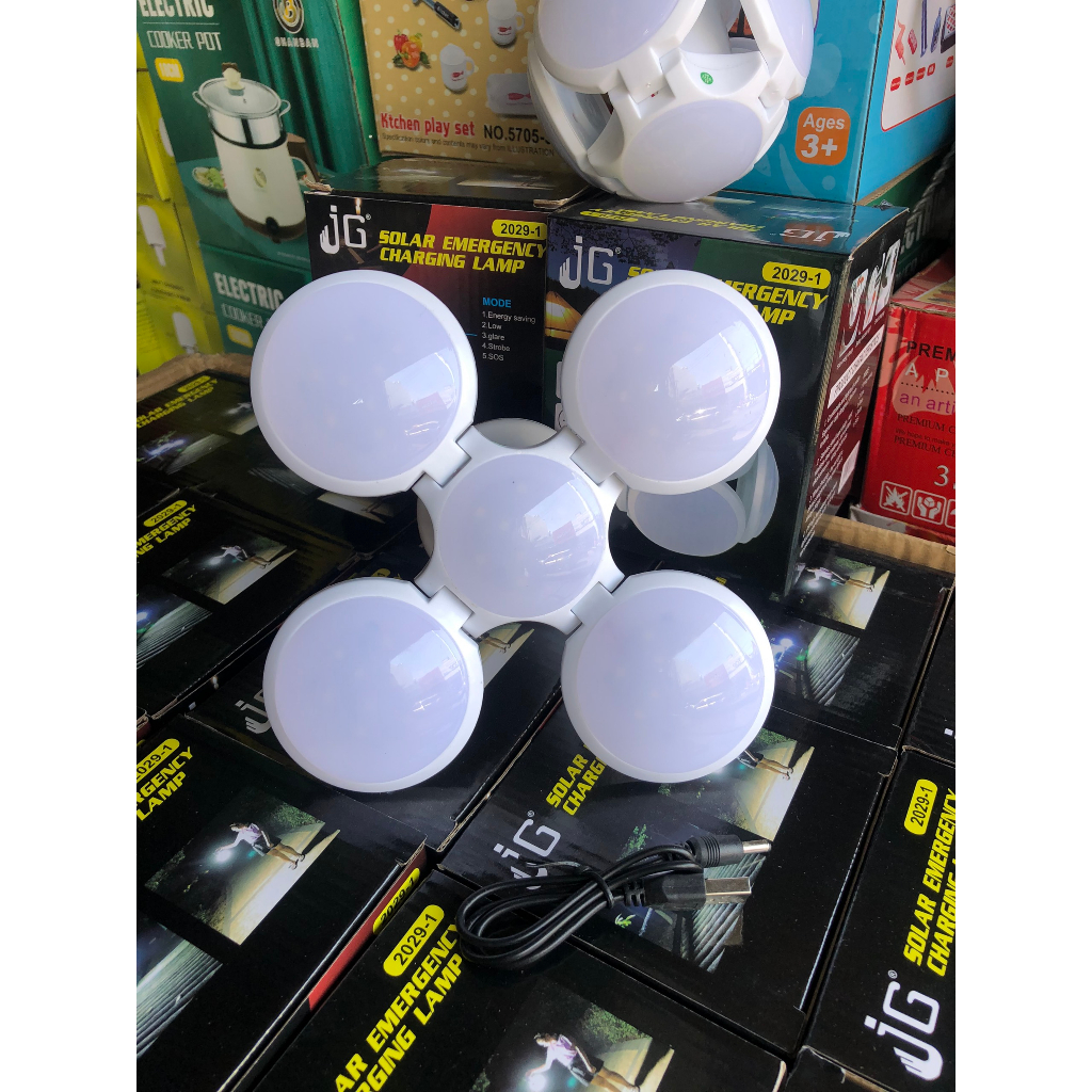 Bóng Đèn Led 4 Cánh 5 Bóng, Đèn Siêu Sáng sạcTích Điện Ngoài Trời Đèn