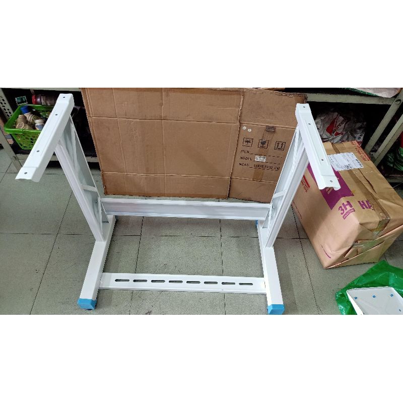 Chân sắt sơn tĩnh điện