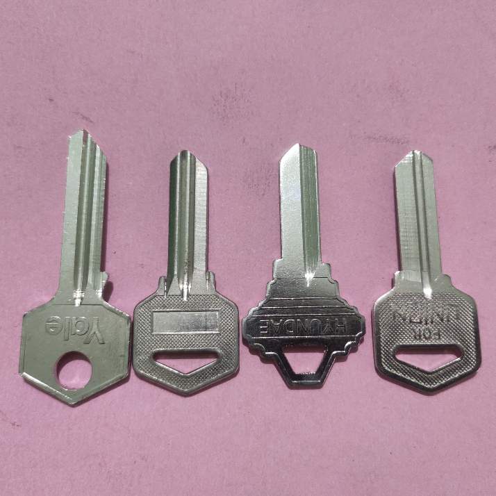 Phôi chìa khóa 909