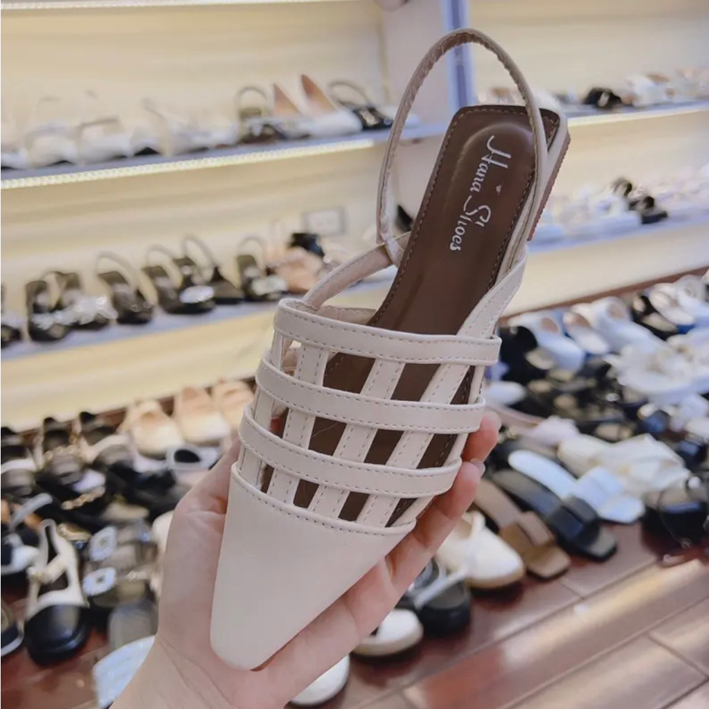 Sandal nữ, sục mũi nhọn đan dây bít mũi nhẹ 3 màu xinh