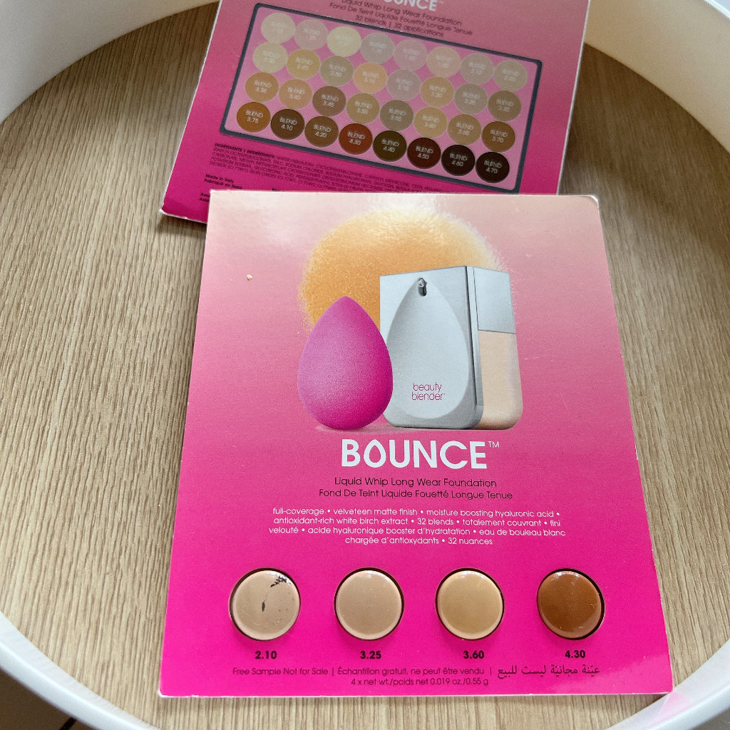 Sample set 4 màu kem nền che khuyết điểm tự nhiên Bounce Beauty blender