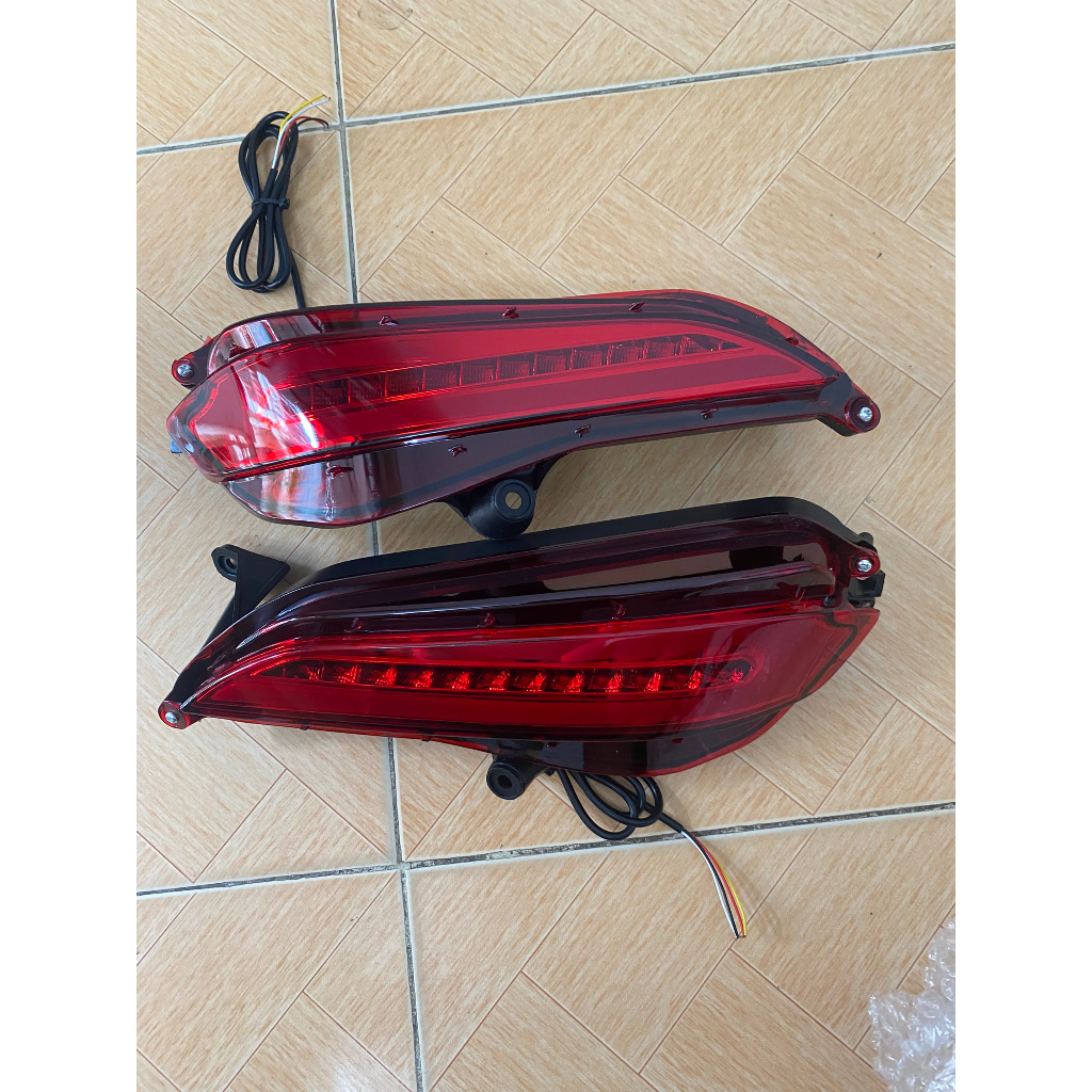 Đèn Led Gầm Sau VIOS Xương Cá 2020-2023 có xi nhan chạy đuổi