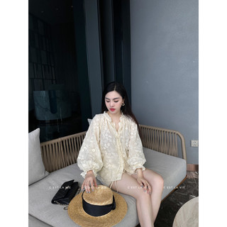 Áo thô hoa thêu tay bồng C'est la vie