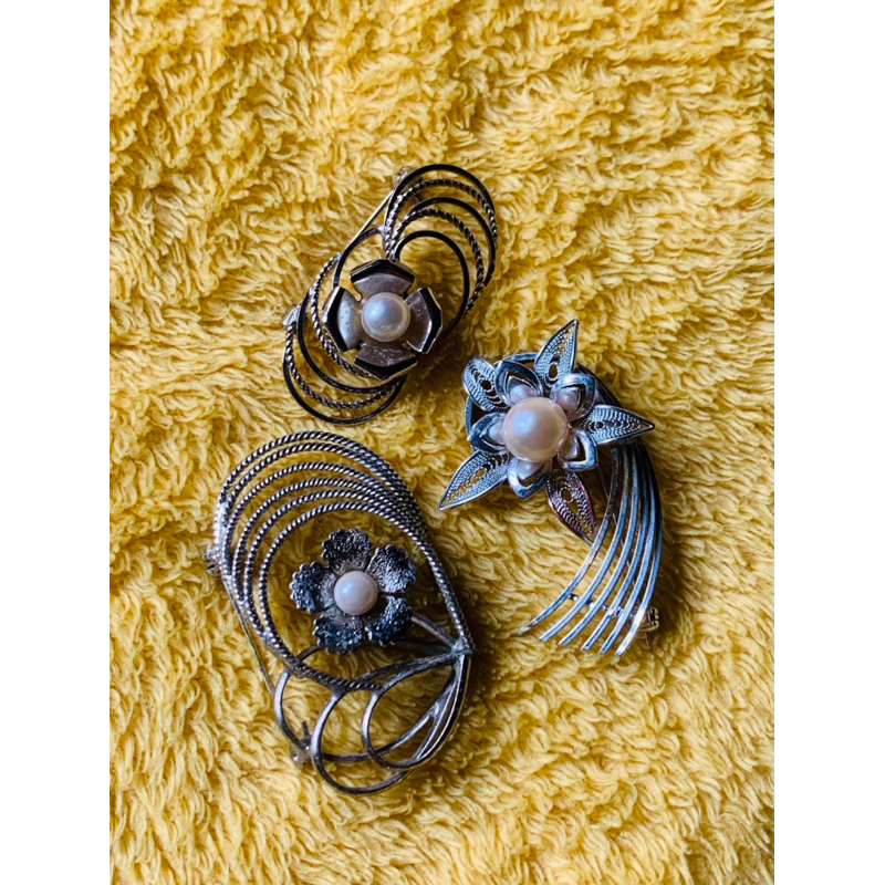 Cài áo tr.ai thật si Nhật