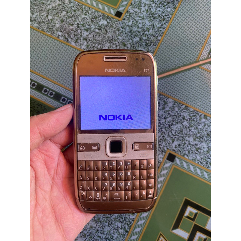 Xác điện thoại Nokia E72 zin