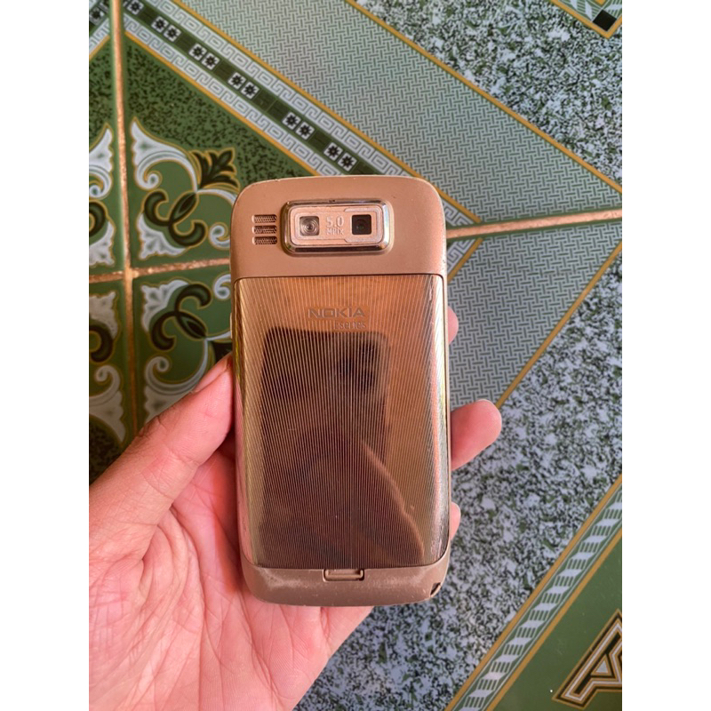 Xác điện thoại Nokia E72 zin