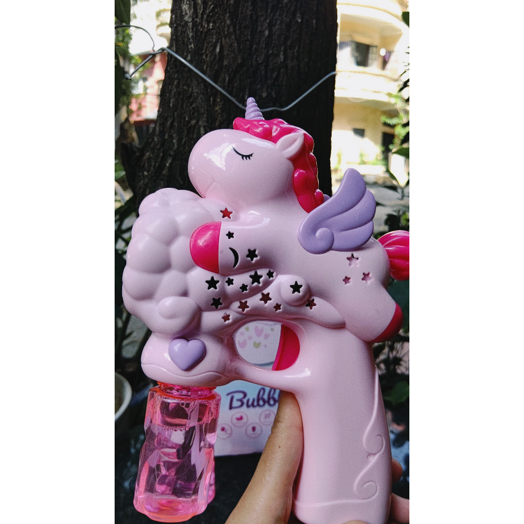 Đồ Chơi bắn bong bóng hình gấu dâu, hình ngựa pony, phi hành gia có đèn nhạc, bắn bong bóng cá heo