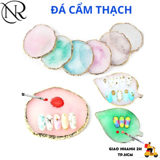 Đá cẩm thạch pha sơn gel, đá tán màu gel vẽ, chụp mẫu nail nhiều màu - Nails Red