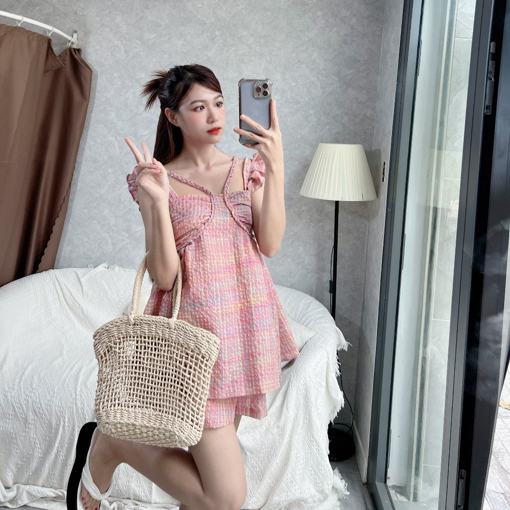 Set kẻ hồng tay cánh tiên dây thắt rít + quần short