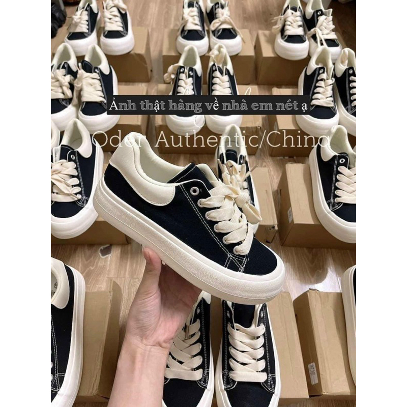 Giày thể thao độn đế thời trang mẫu mới 2023