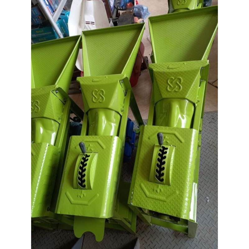 Máy tuốt ngô siêu sạch