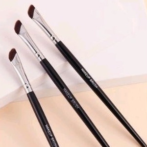 XIXI - Cọ kẻ mắt Eyeliner Brush
