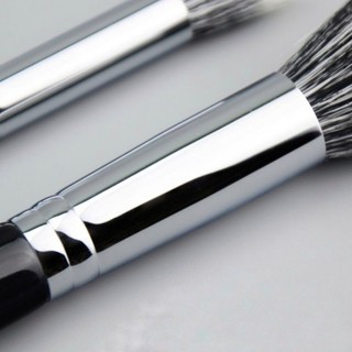 Cọ phấn má Blush Brush