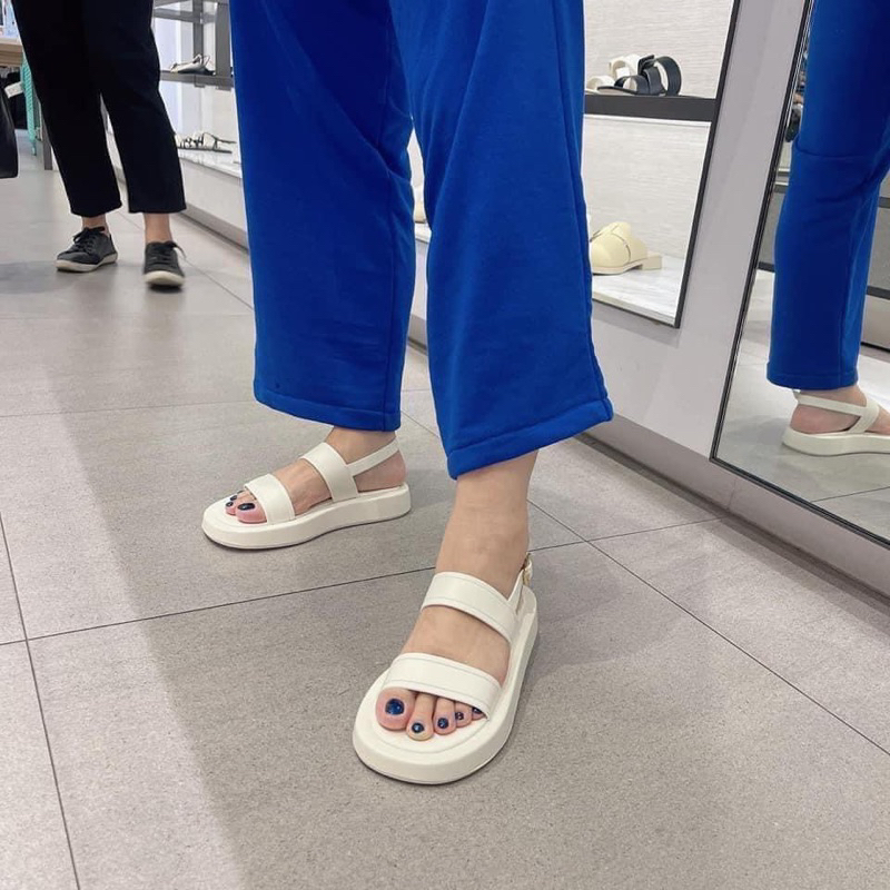 Sandal Ck dáng basic mẫu mới