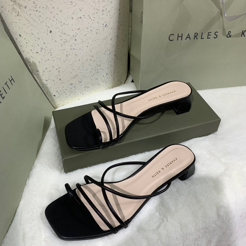 Guốc Ck mẫu mới