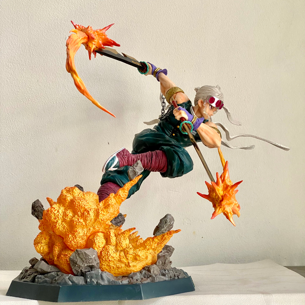 Mô hình Âm trụ Uzui tengen cao 35Cm - mô hình âm trụ tengen cực nét có LED - Kimetsu no yaiba Tengen