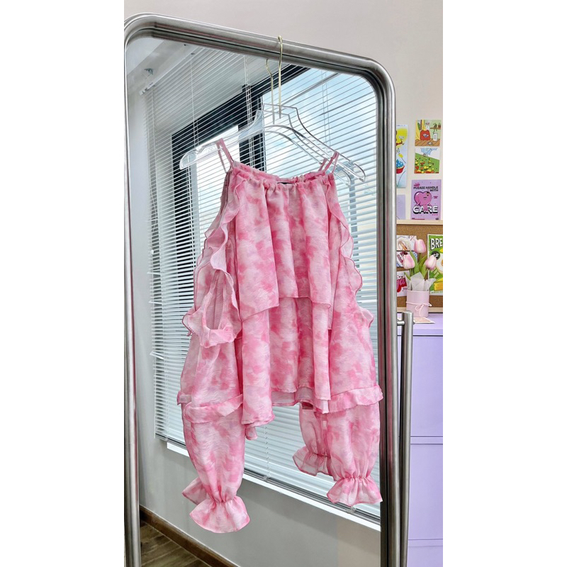 Áo yếm bèo form rộng điểm nhấn khoét vai cột nơ phía sau xinh xắn Lami Top  - Sibling House