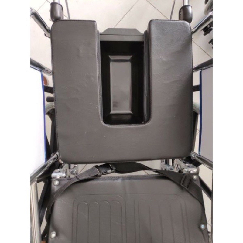 Nệm ngồi xe lăn các loại