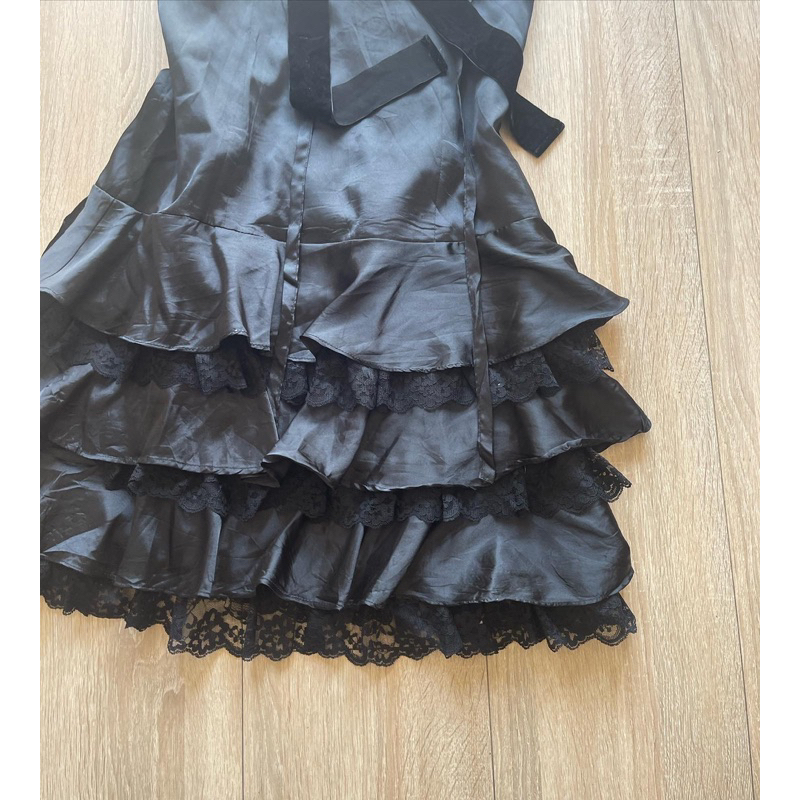 Đầm dây Gothic dress