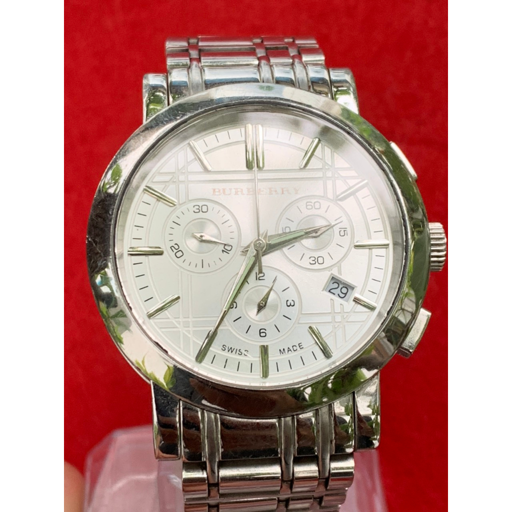 Đồng hồ nam BURBERRY, có ô cửa lịch Thụy Sĩ
