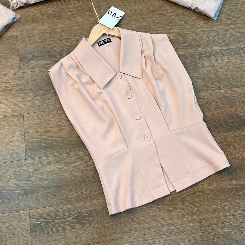 Áo sơmi xếp li vai