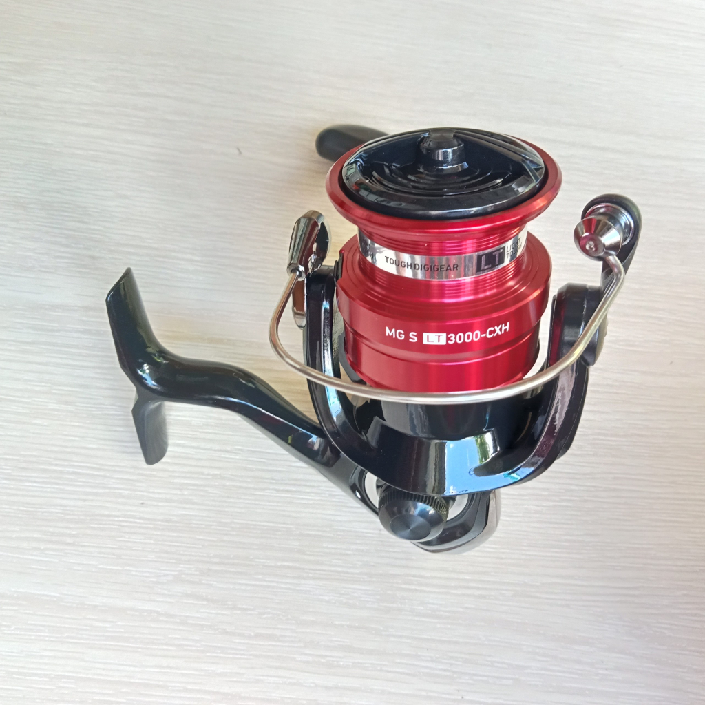Máy câu đứng DAIWA MG S LT 4000-CXH 3000-CXH 2500-XH
