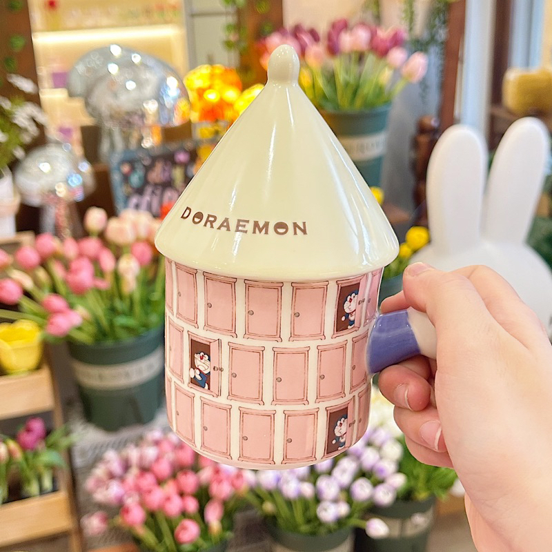 Ly sứ ngôi nhà Doraemon tay cầm đáng yêu