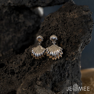 Khuyên tai thiết kế vỏ sò Seashell Jesmee chất liệu brass cao cấp không gỉ, cá tính, bông tai đi biển - E6876