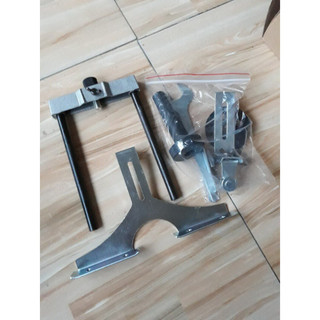 Máy phay gỗ 12ly 7 Maktec, phay cốt 2 tay