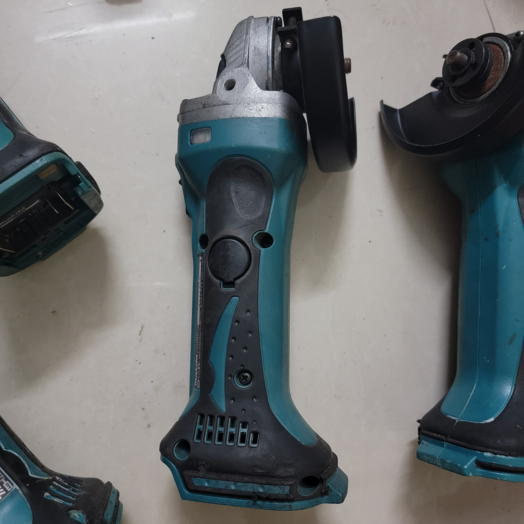 MÁY MÀI GÓC PIN MAKITA 18V DGA402 - GA402 - GA402D NỘI ĐỊA NHẬT