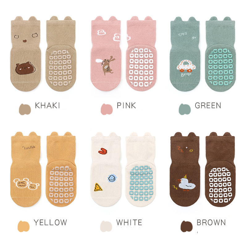 V17:D4 Tất Vớ Cotton Chống Trượt Họa Tiết Hoạt Hình Đáng Yêu Cho Bé